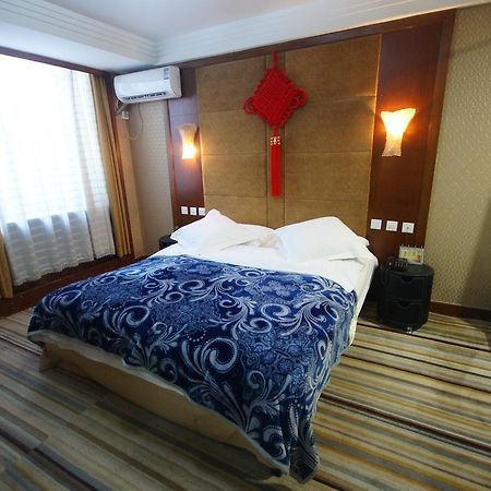 Tianzhi Hotel Harbin Exterior photo