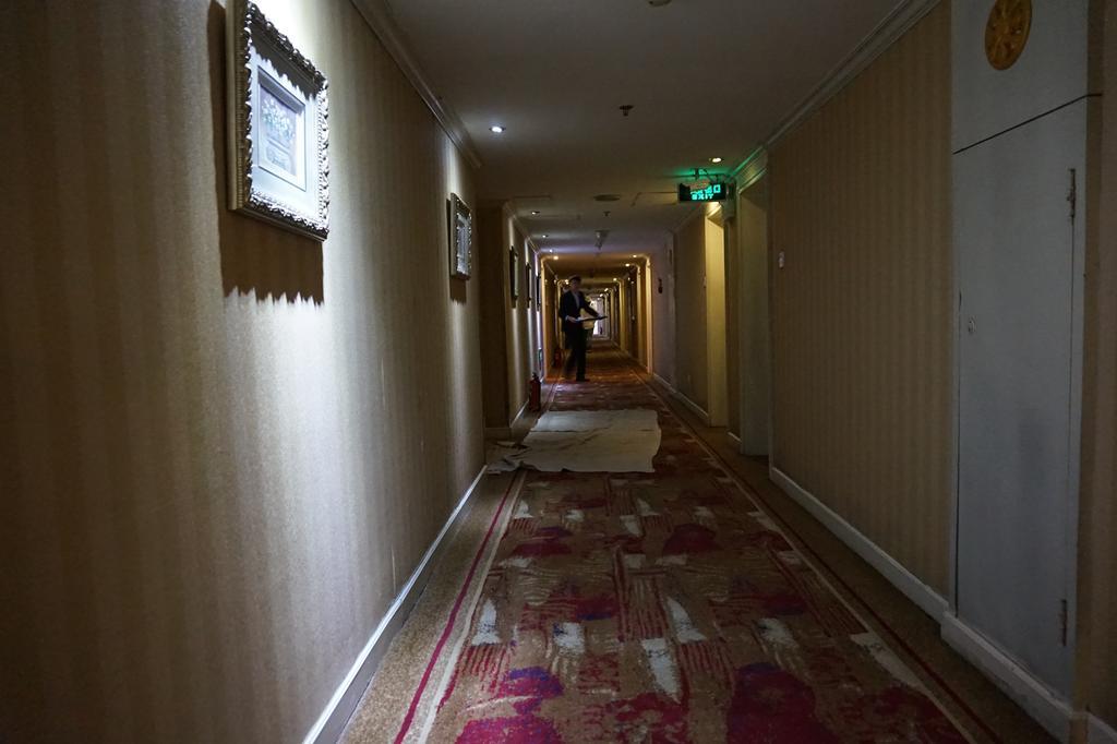 Tianzhi Hotel Harbin Exterior photo