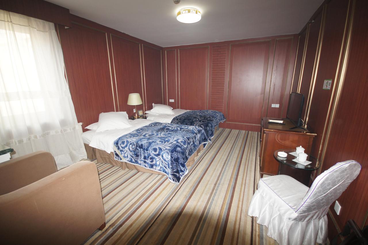 Tianzhi Hotel Harbin Exterior photo