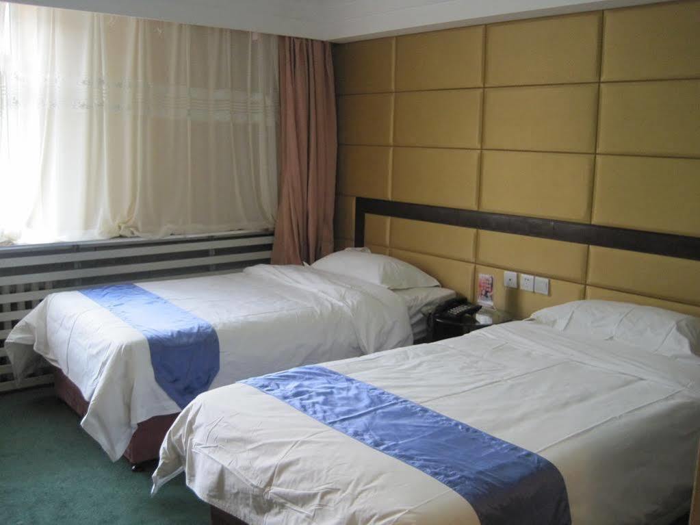Tianzhi Hotel Harbin Exterior photo