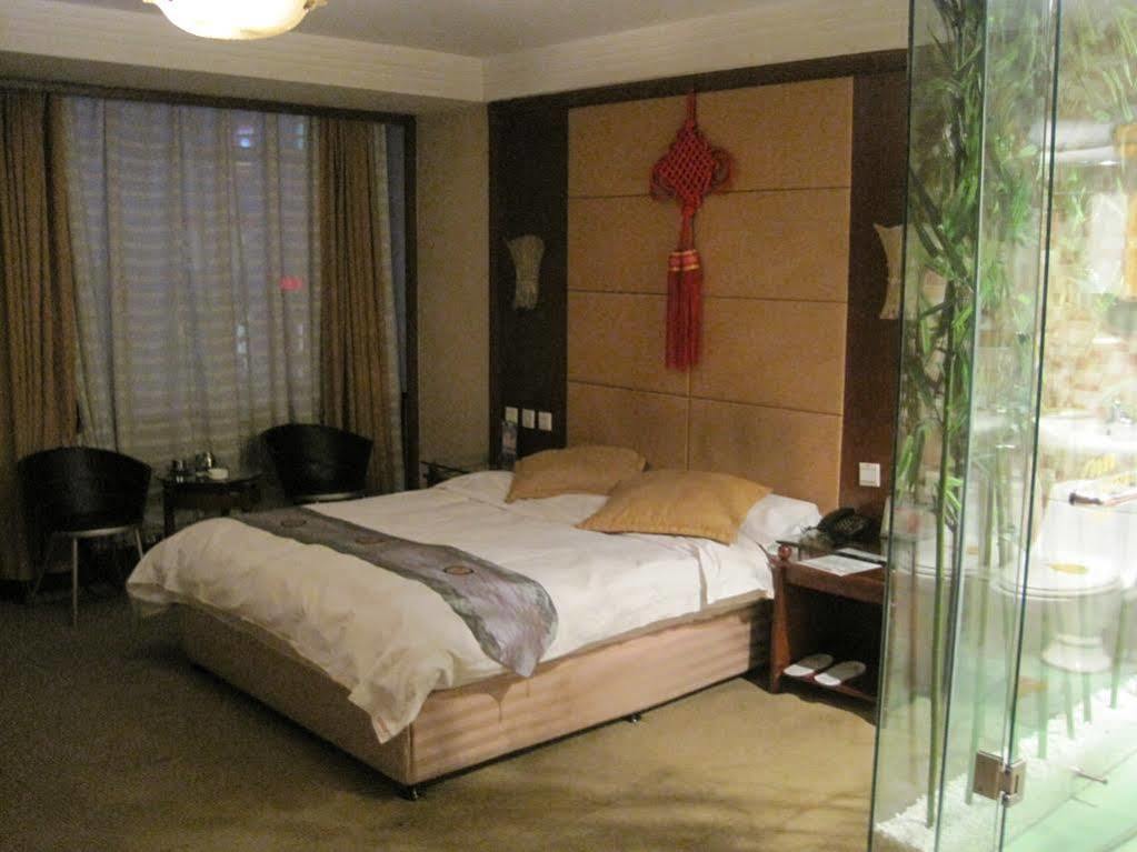 Tianzhi Hotel Harbin Exterior photo