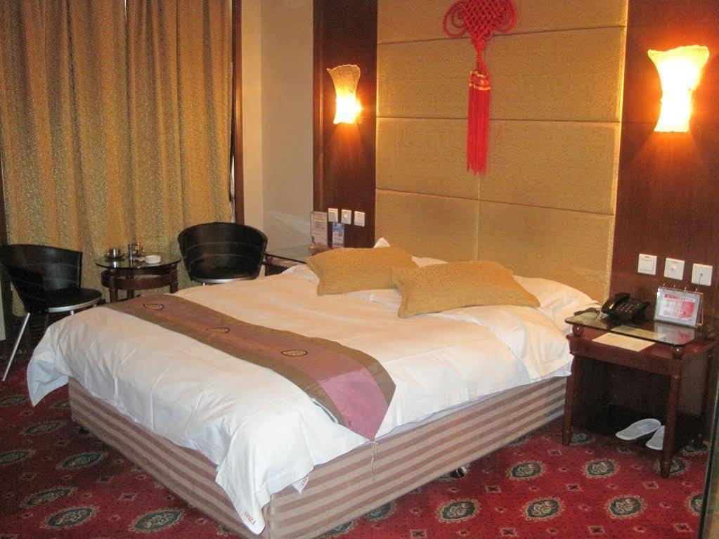 Tianzhi Hotel Harbin Exterior photo