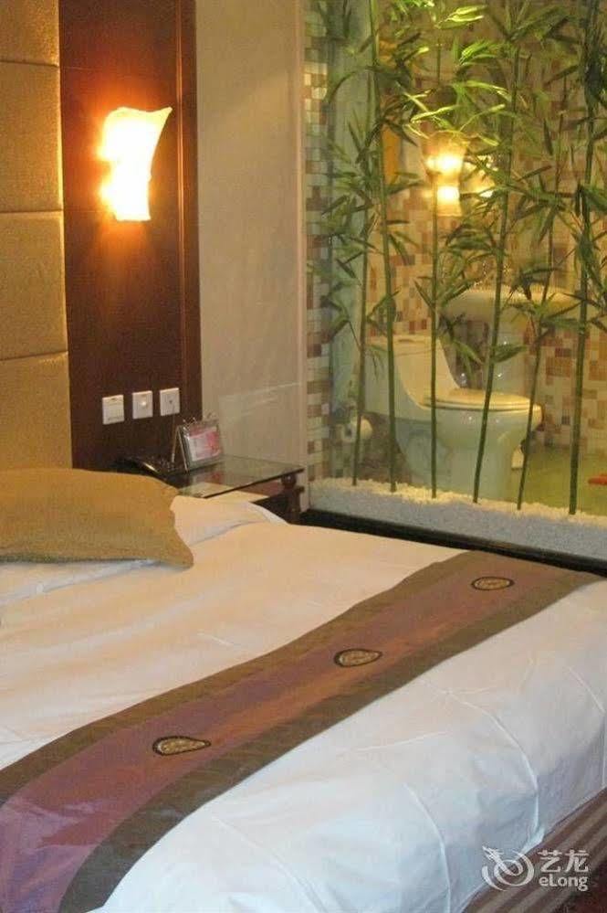 Tianzhi Hotel Harbin Exterior photo