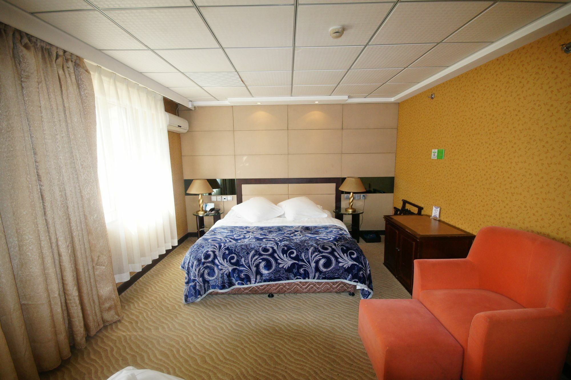 Tianzhi Hotel Harbin Exterior photo